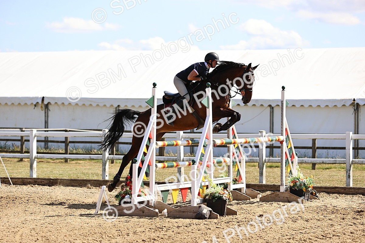 SBM_015364 - Class 16 - Senior foxhunter - 1.20m Open