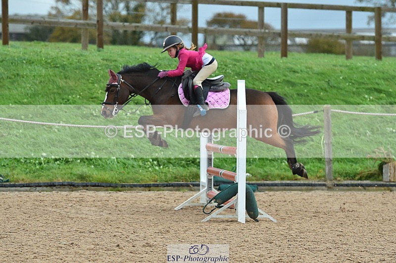 231119A-132556-05967 - Sun Cls 26 Springboard 128cm & 138cm