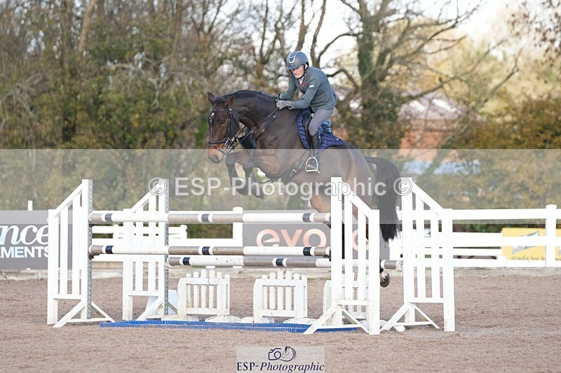 251108-124959-02579 - Cls 13 Foxhunter and 1.20m Open