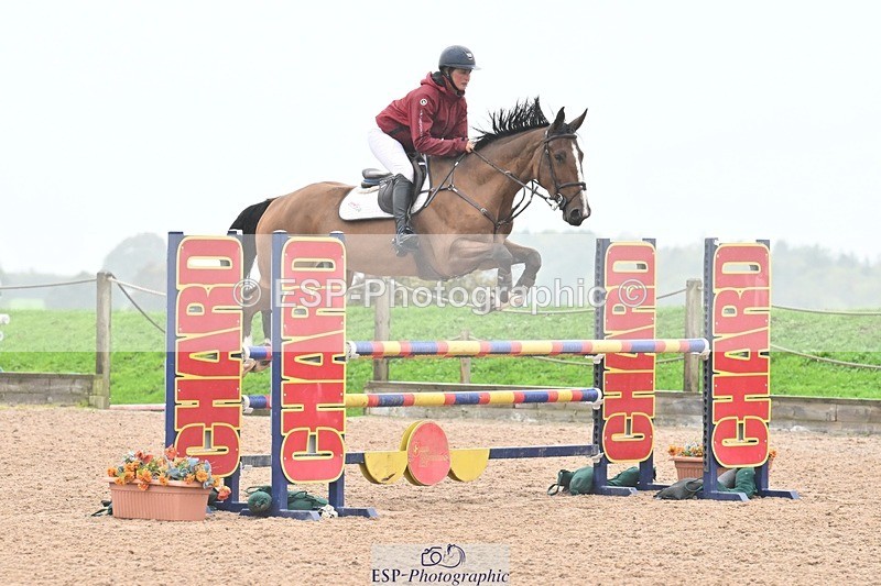 251003-122907-00741 - Cls 2 Newcomers and 1.10m