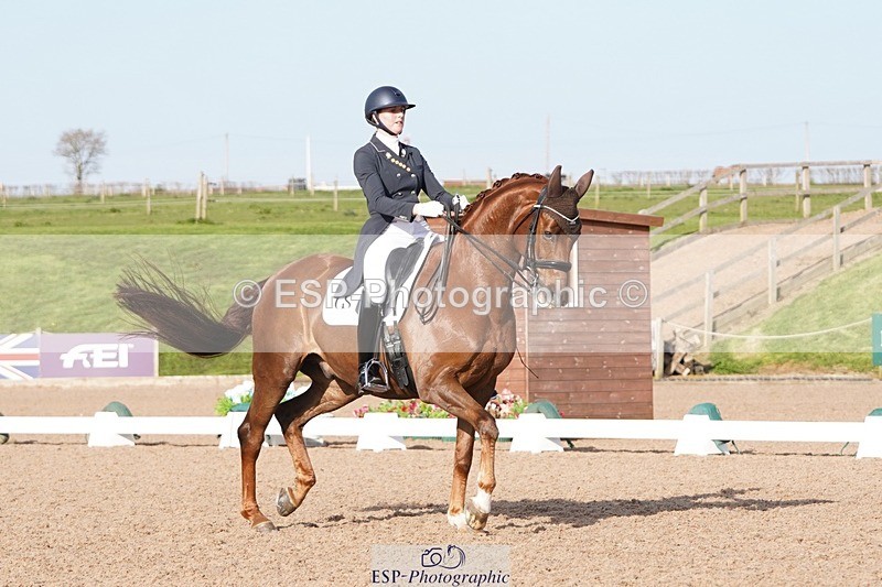 250404-170744-07884 - 141-Tyla.Schou-Dennis.DeNiro