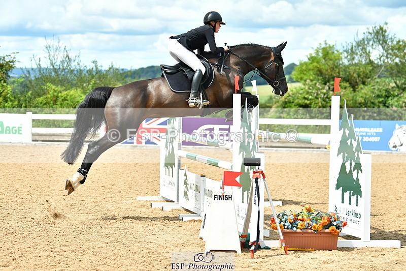 230721A-115237-05891 - Cls 18, 1 Star Silver 1.20m