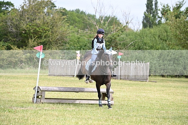 WJ6_6366 - 60cm XC Time 10:17 to 10:49