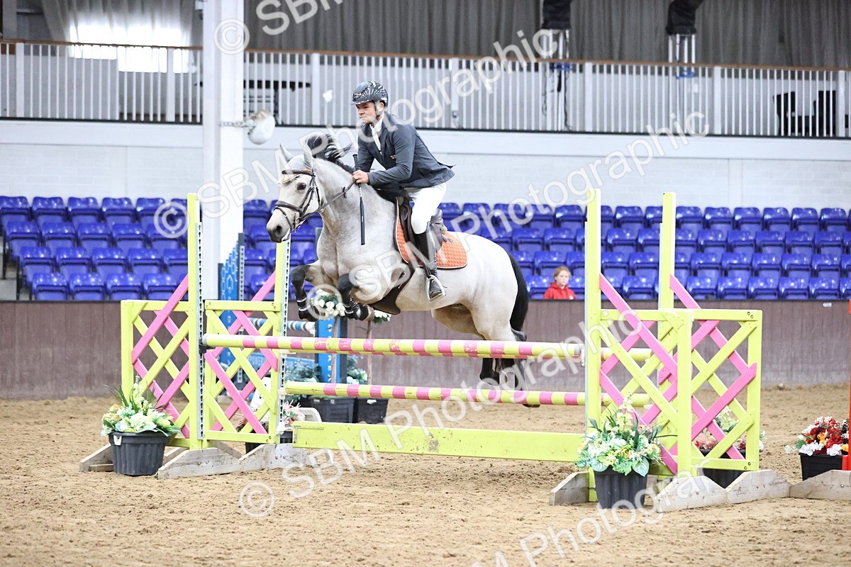 SBM_002851 - Class 13 - Blue Chip Pony Newcomers 1.00m Open