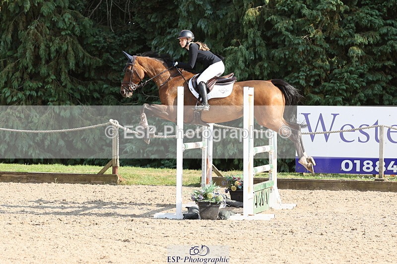 250703A-175208-06488 - Cls 10 1.05m Amateur Q and Open