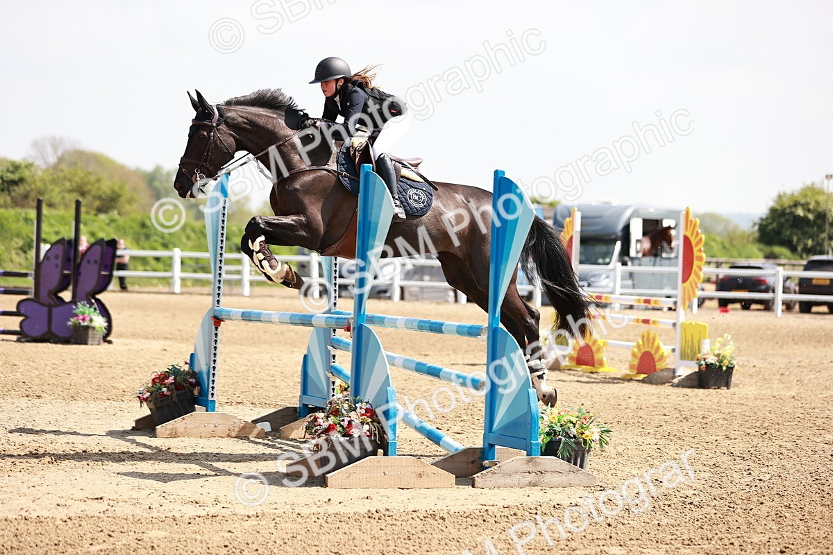  - Class 23 - Senior 1.05m