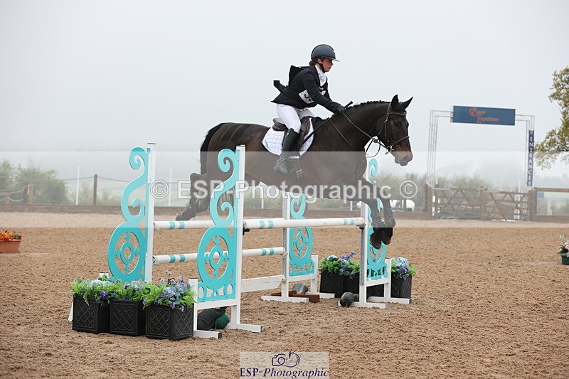 250418-161046-06450 - 330-Lily.Bradstock-DERISKO