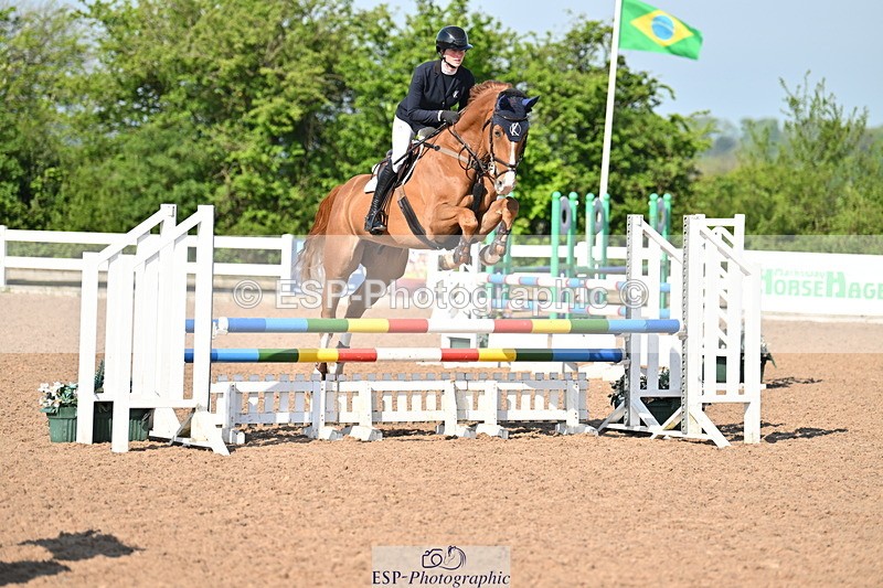 240509A-092611-00121 - Cls 1 British Novice and 90cm Open