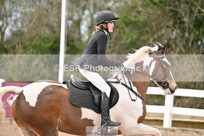 240310A-112731-02324 - Cls 4 Pony Discovery and 90cm Open