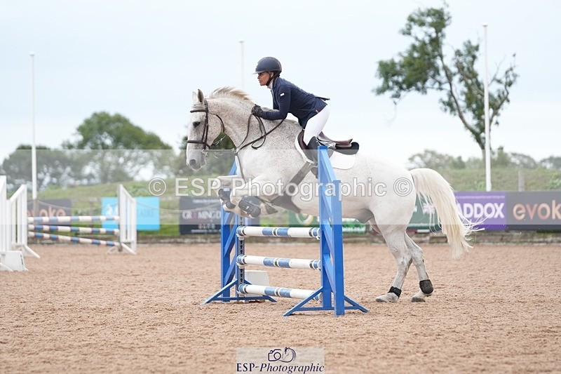 260901-175120-00376 - 90cm Classes