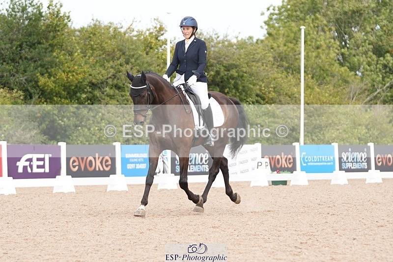 250906-112757-01991 - 027-Amanda.KingInvincible