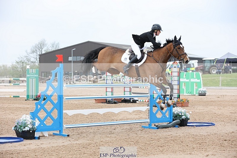 250424-120728-05232 - Cls 1 - 2 Star Small Tour