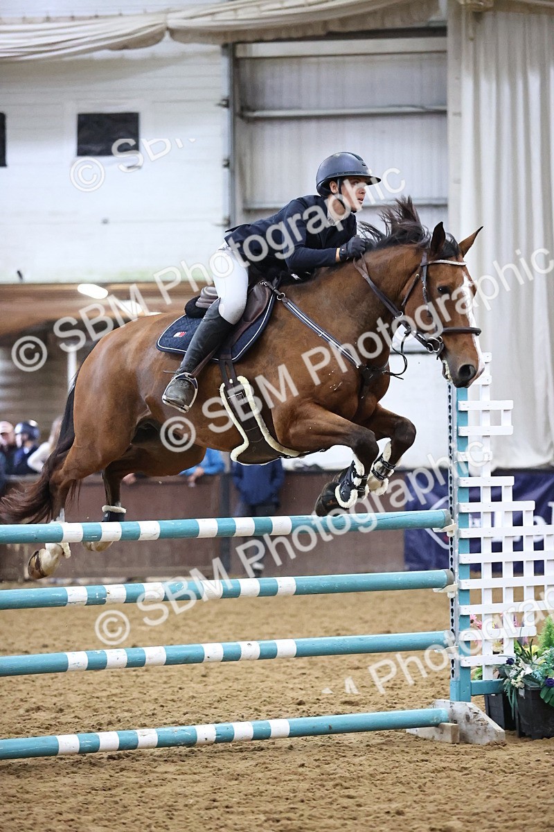 SBM_003215 - Class 11 - Senior Newcomers 1.10m