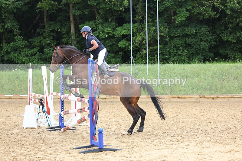 3E7A5687 - Class 5: Senior 95cm