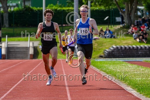 Relays25-928009 - Track Male Set Three