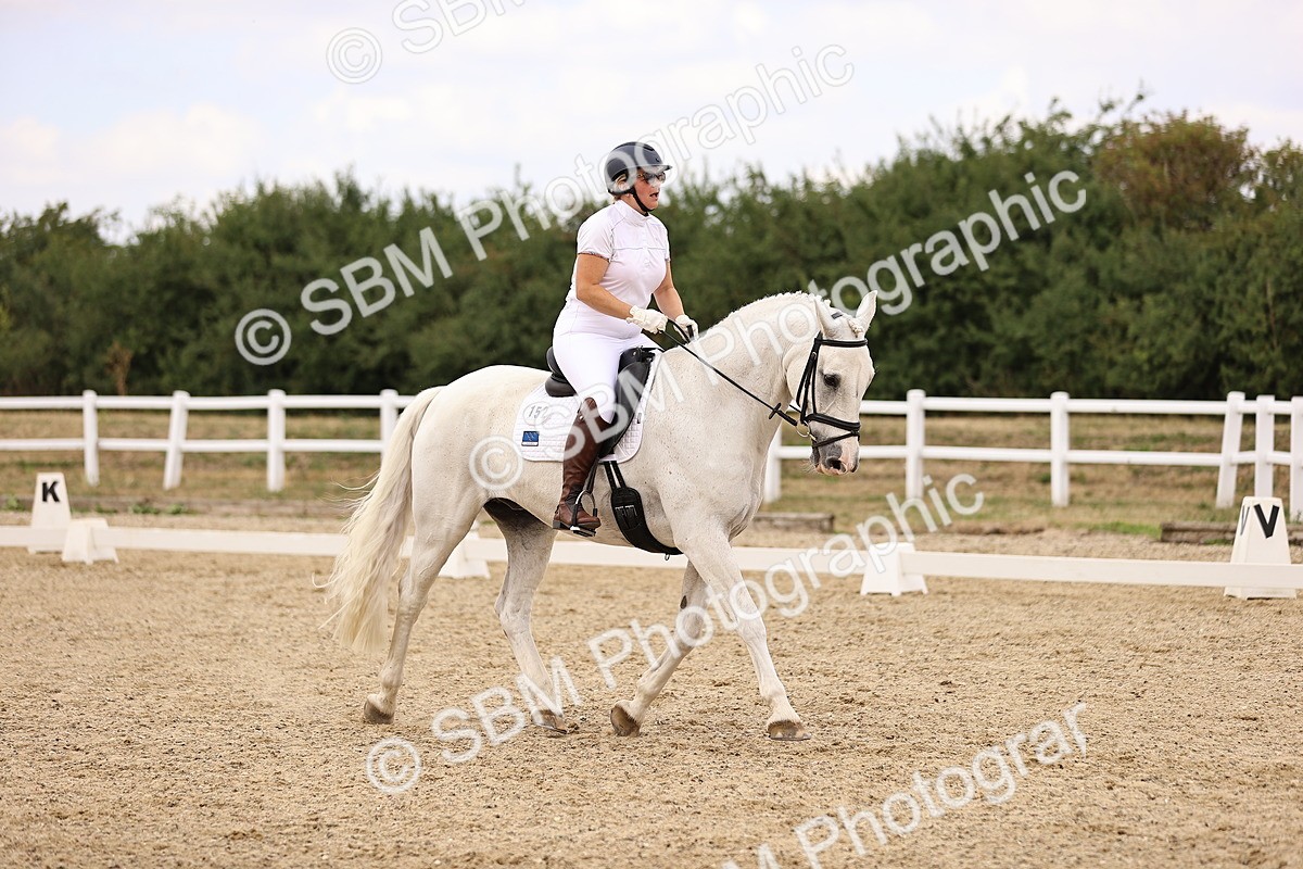 SBM_008710 - Elementary 5 - 12.48-14.08