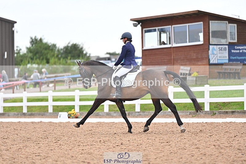 240817A-153330-10306 - 211-Louisa.Chatting-First.Mohican.II