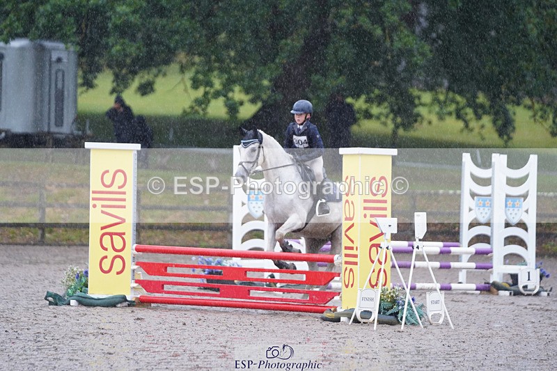 240824X-082408-20169 - 70cm Round 1 8.30 to 9.30