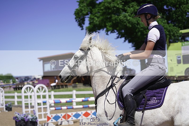 230624A-143144-01880 - Cls 25 Pony Newcomers & 1m Open