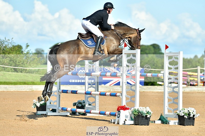 230720A-090757-01586 - Cls 1, 2 Star Small 1.30m