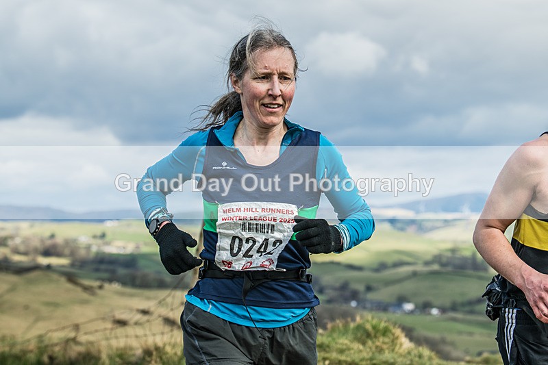 Helm Hill -505 - Kendal Winter League Helm Hill Fell Races (Under 13/15/17 & Seniors) Sunday 16th March 2025
