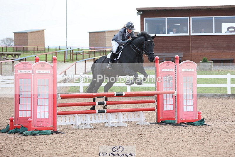 241101A-084842-00419 - FRI Cls 2 British Novice and 90cm Open