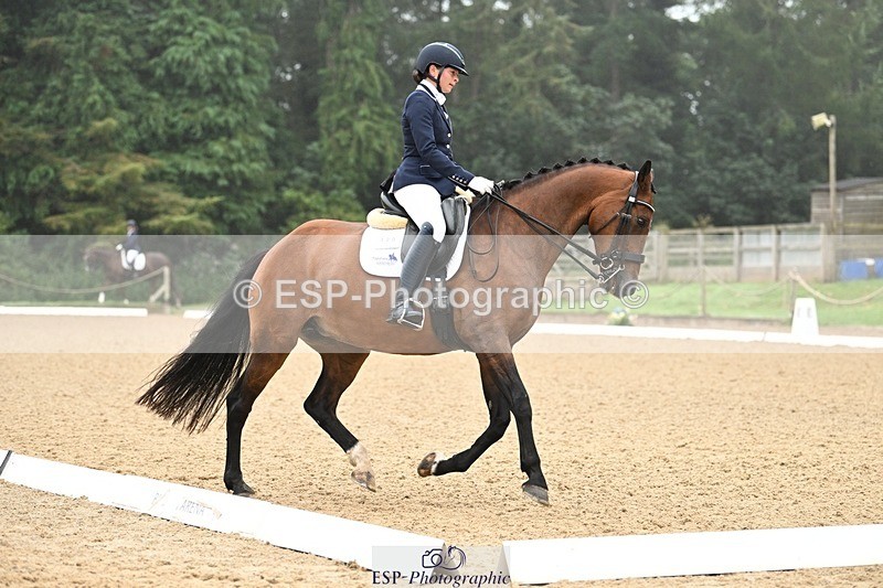 240811-094857-04884 - 129-Chloe.Dawes-Femma.Lijbra