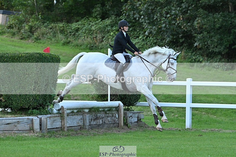 230909-184415-08099 - Cls 14 Snr 1m Derby