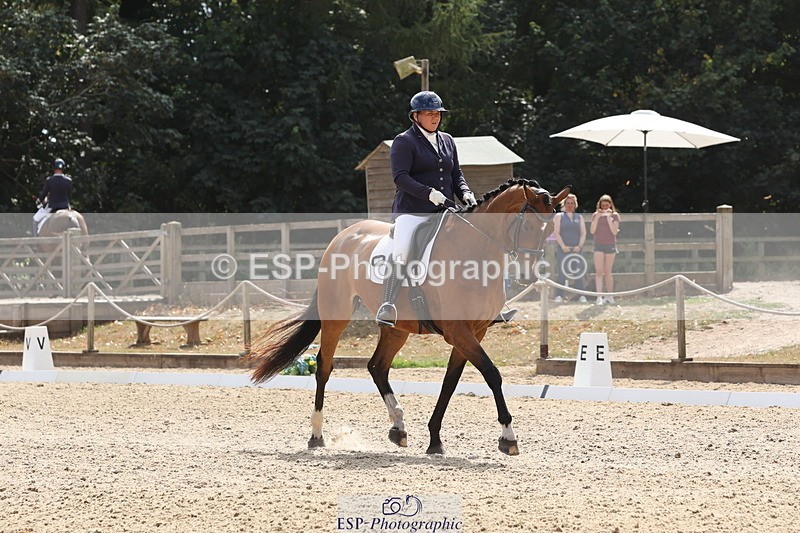 250809A-153140-04598 - 156-Emily.FarleighY.Not.Hugo