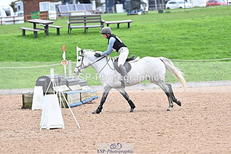 241012A-104522-00393 - 70cm