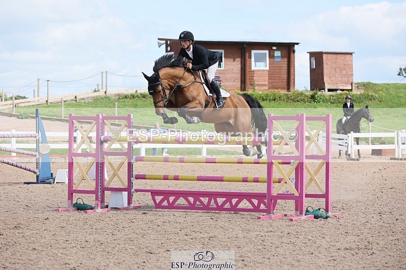 250528-153013-01639 - Cls 6 Foxhunter and 1.20m Open