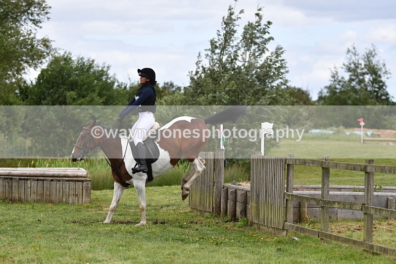 WJ5_3541 - Class 5 80cm Pairs