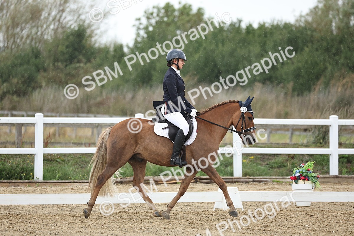 SBM_004324 - Class 8 - Novice 3 Champs