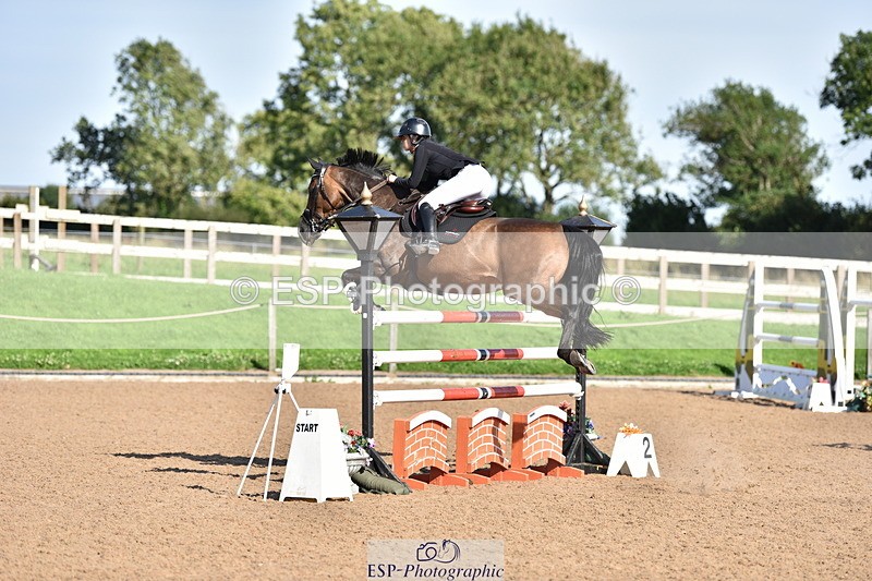 230811A-165938-07078 - Cls 25Nat 1.40m Open