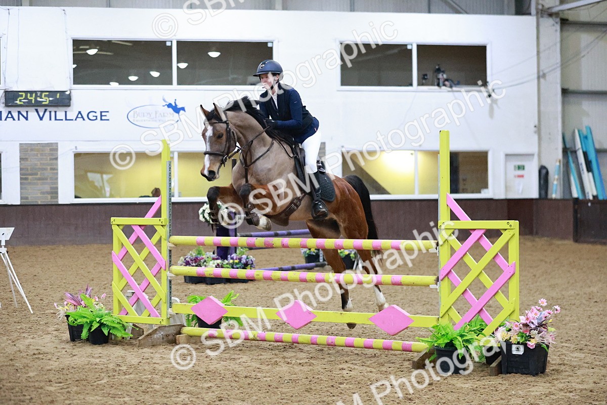 SBM_001011 - Class 4 - Senior Newcomers - 1.10m