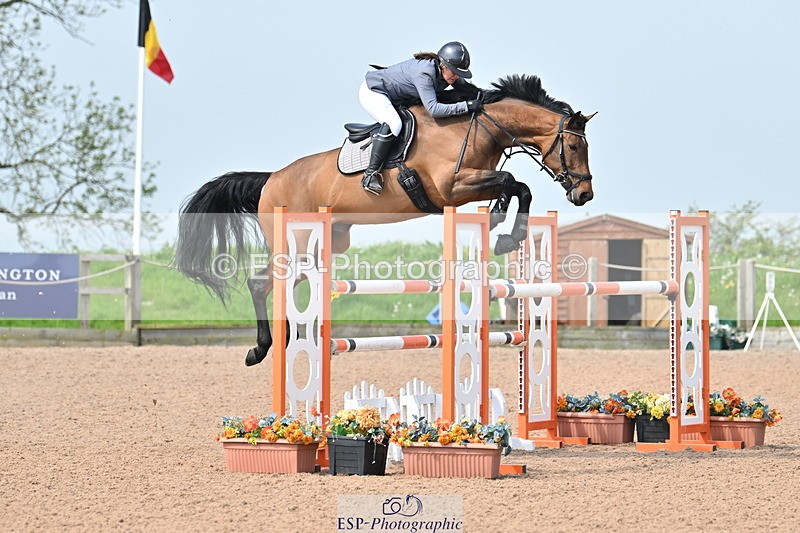 240512A-103619-17311 - Cls 48 National 1.30m Open