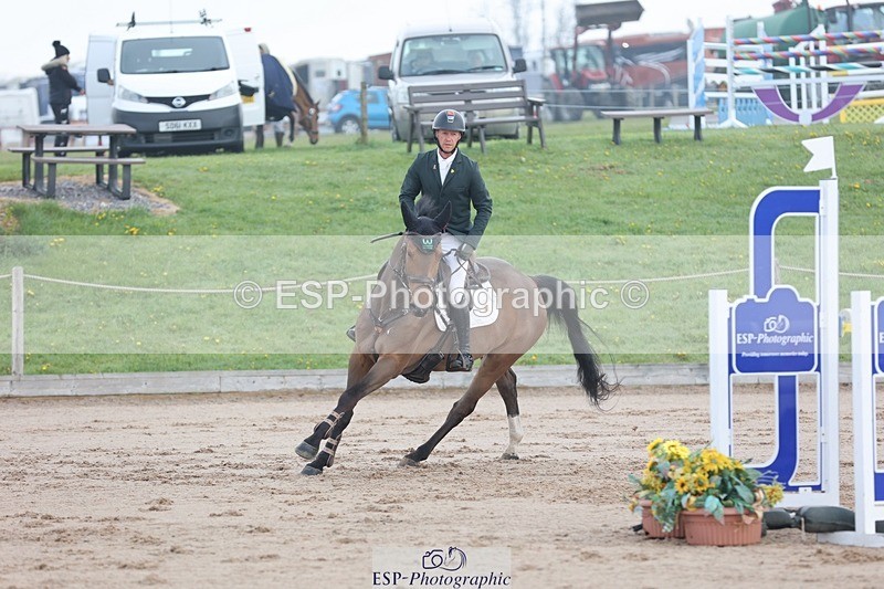 250424-091849-02697 - Cls 29 Young Horse 6yr old