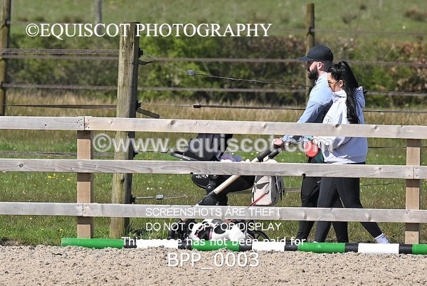 BPP_0003 - CLASS 19 SUN Senior British Novice/ 90cm Open