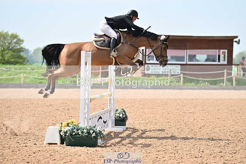 240510A-142407-08022 - Cls 23 Talent Seeker Inc 7yr old 14.10 to Finish