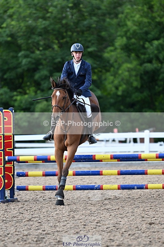 240611A-193644-01385 - 90cm