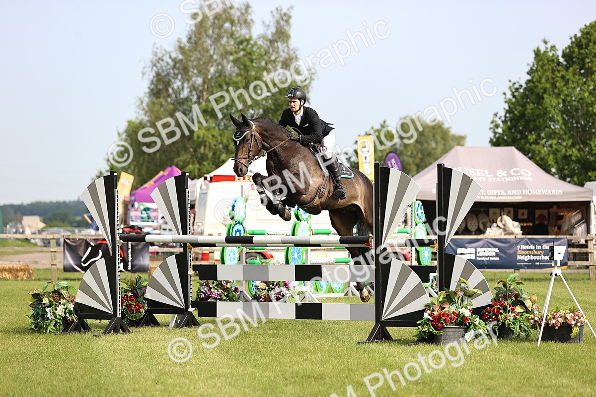 SBM_01131 - Class 200 - Martin Grant Homes Welcome Stakes 1.25m Open