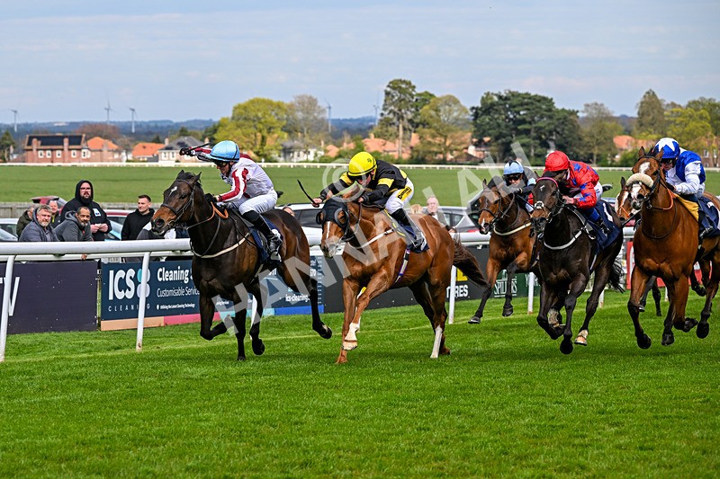 150426-Race 4-Air Force One-6533 - Race 4