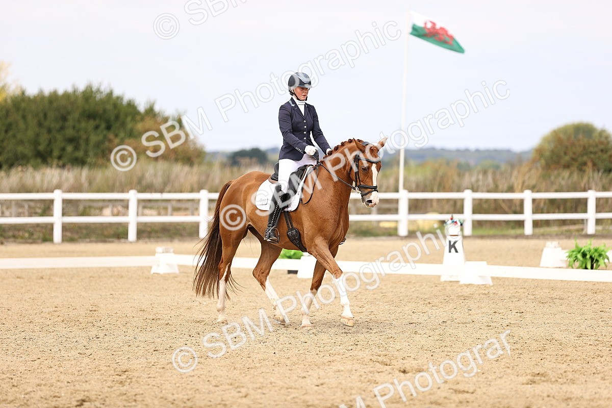 SBM_013805 - Class 4 - Novice 5  12.13-13.02