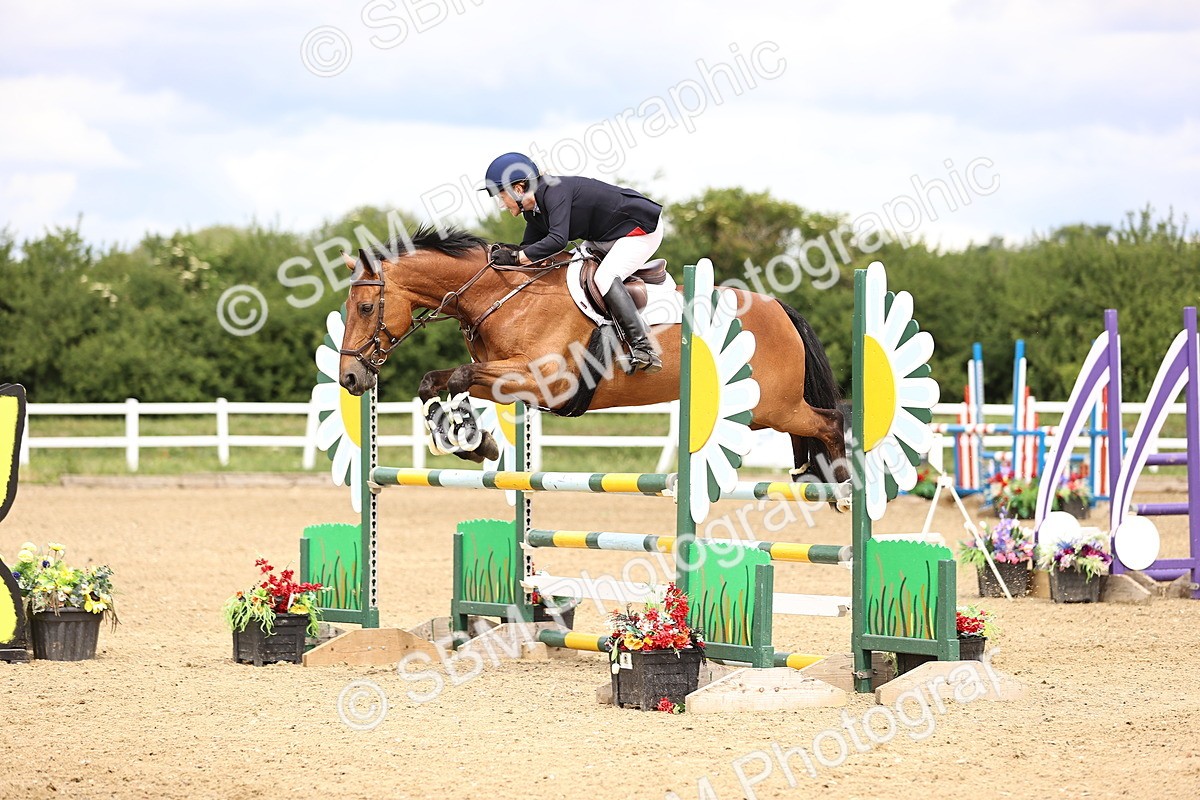 SBM_007287 - Class 18 - Senior 1.05m