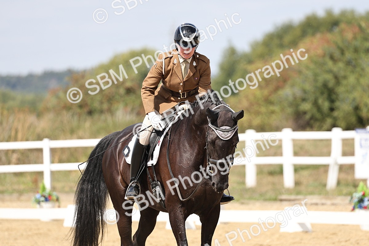 SBM_018704 - Class 16 - Novice 5 - 12.08-13.11