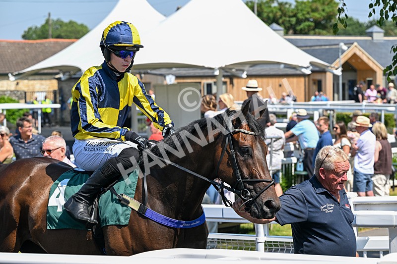 150726-Race 1-Hes Our Cracker-2242 - Race 1 14.10pm AJA Novice Flat Amateur Jockeys' Handicap