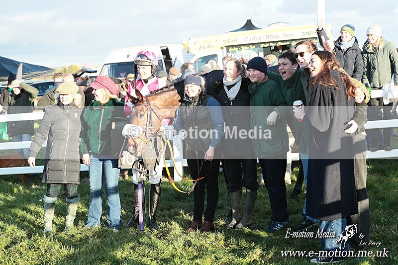PtP 301125  0823 - Hursley Hambledon Point-to-Point Larkhill Racecourse 30/12/2025
