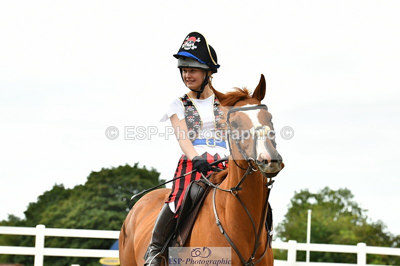 230804A-110230-02114 - Musical Ride