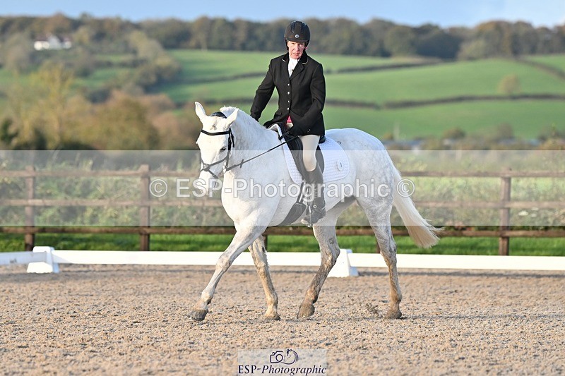 231105-153849-03087 - Cls 4 Novice 24 15.24 to 16.35 break