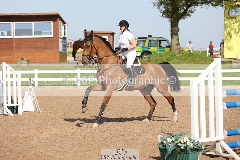 240510A-170411-09506 - Cls 19 Newcomers